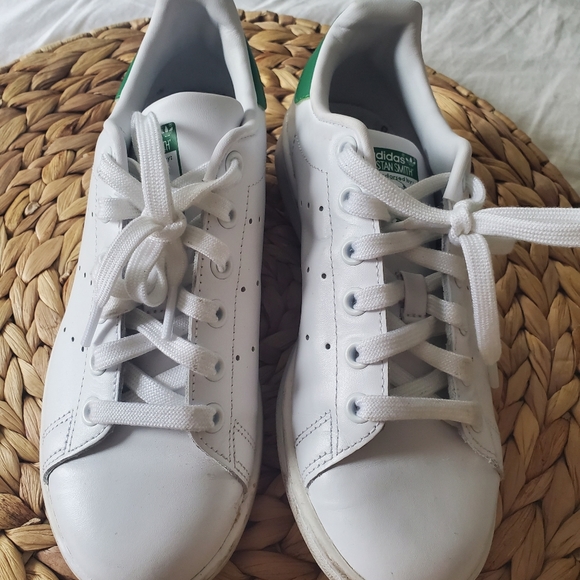 Adidas Stan Smith sneakers size men's 5 - Picture 2 of 6